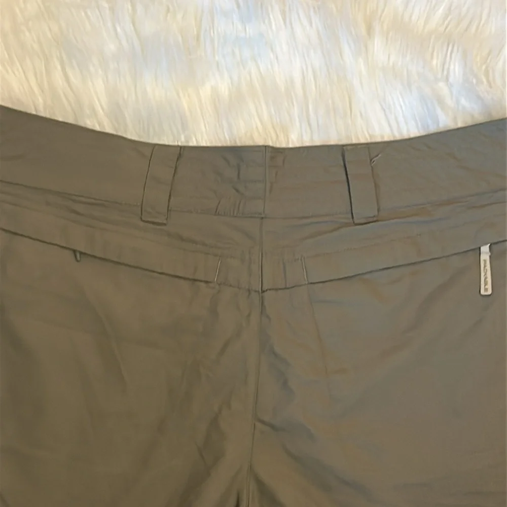 NWT Columbia Women's Shorts - Picture 4 of 9